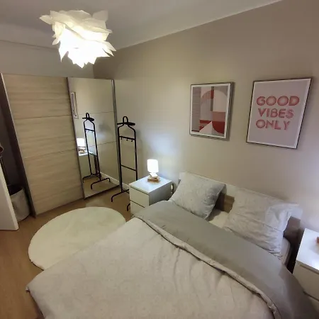 Entier:asnieres Sur Seine Apartment